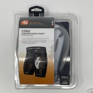Shock Doctor Core Compression Short with Bioflex Cup short size 32-34, cup sz. L